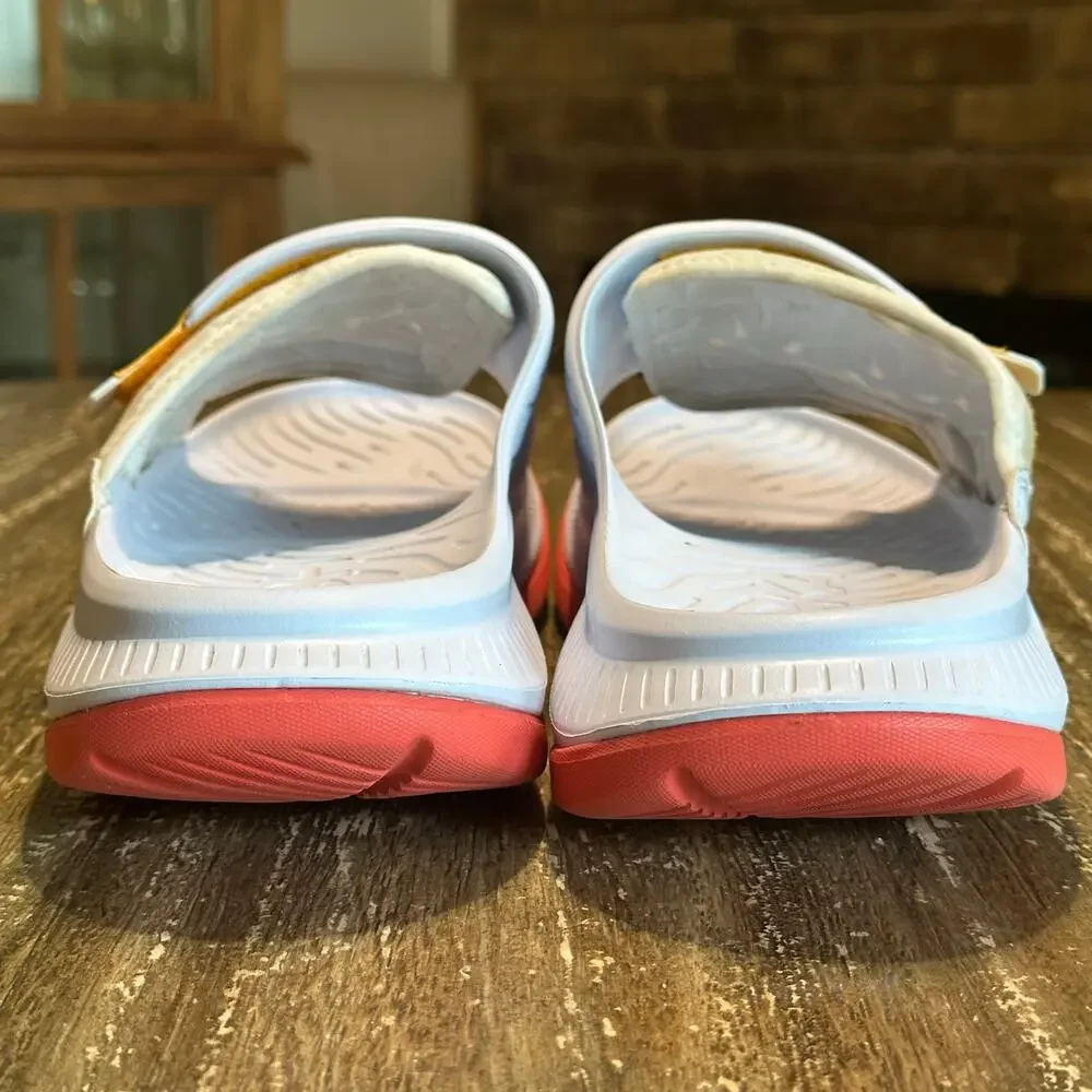 Hoka One One hoka one